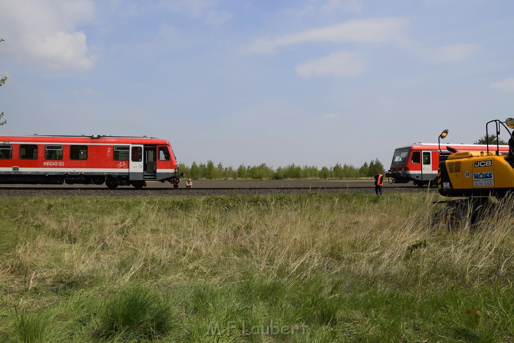 Schwerer VU LKW Zug Bergheim Kenten Koelnerstr P607.JPG - Miklos Laubert